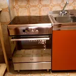 Apartment White House Cretax