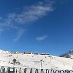 Appartement White House Cretax *