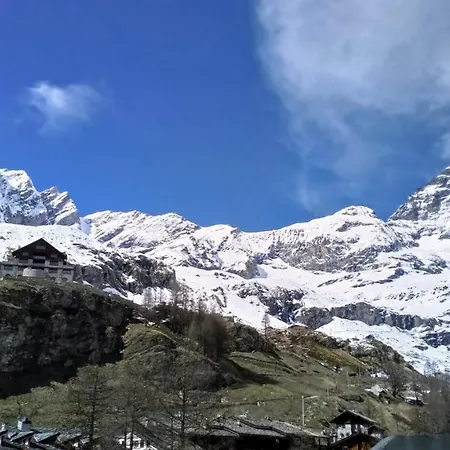 White House Cretax Daire